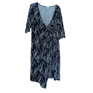 Kiyonna Women's Wrap Dress Navy Blue White Geometric V Neck Neutral Plus Size 2X